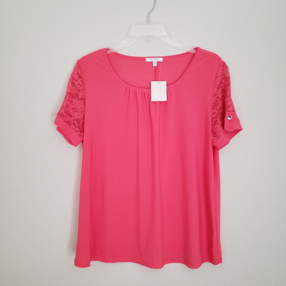 Ava James Lace Short Sleeves Coral Top